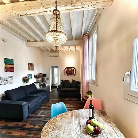 Agnolo Apartment